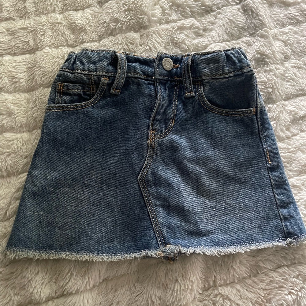 2t Old Navy Denim Skirt
